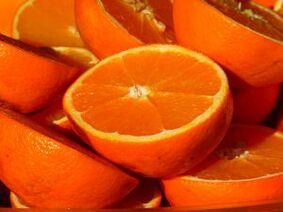Vitamin C in oranges is eliminated by nicotine